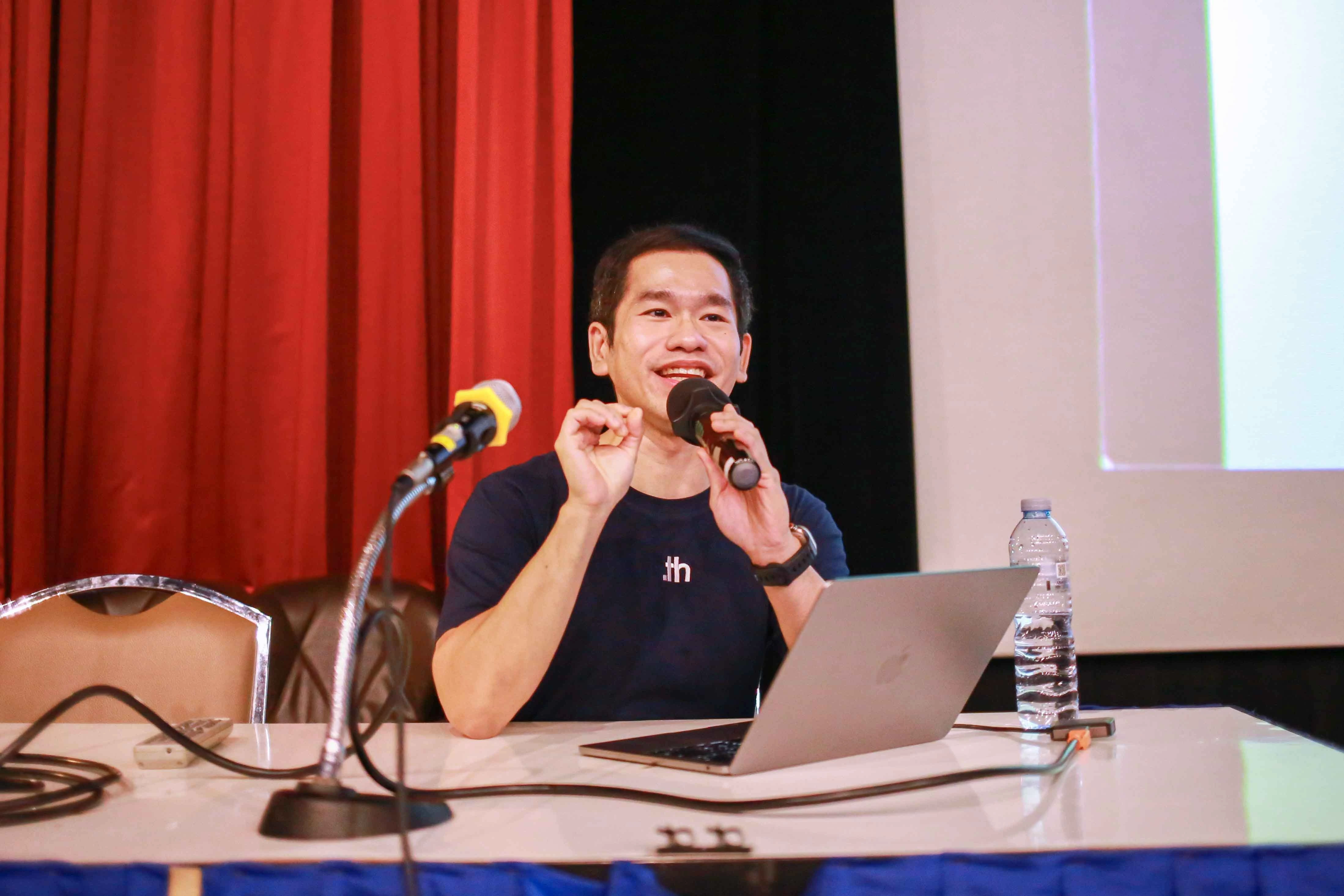 กิจกรรมปั้นเว็บ.th สอนทำ Portfolio Online และการทำ SEO